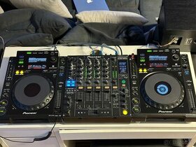 Pioneer CDJ900 - 2x DJ Player