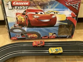 Disney Pixar autodraha Aura - Cars