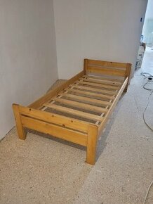 Dřevěná postel 90x200