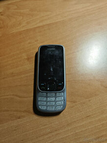 Prodám Nokia 6303 ci