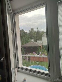 Sítě proti hmyzu