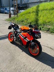Honda CBR 1000rr repsol (2007)