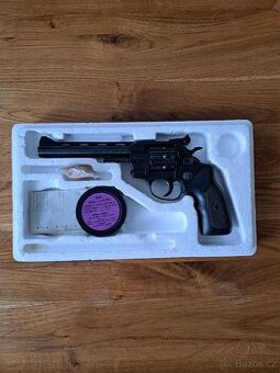 Flobertka revolver 4mm - 1