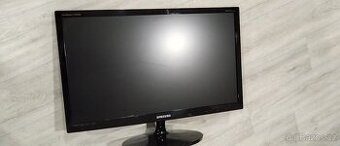 LCD 27" Samsung SyncMaster T27A300 HDTV Monitor