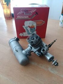 modelářský motor Super Tigre 15ccm