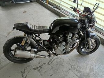 Honda CB 750 café racer