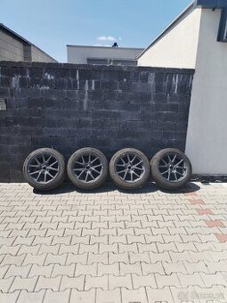 Zimna sada original Tesla model 3 R18