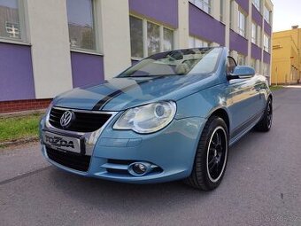Volkswagen Eos 1,6 FSI / servis / sada pneu