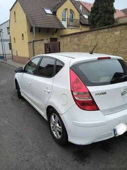 Hyundai hatback i30