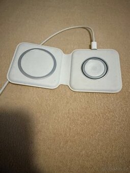 Nabíječka megsafe pro iPhone