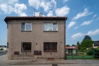 Prodej investičního domu  4 bytové jednotky, Červený Kostele