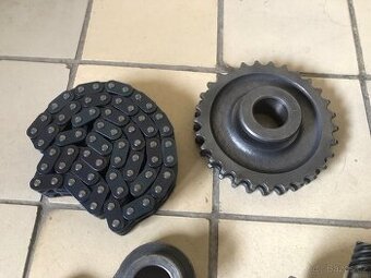 Prodám náhradní díly z motoru jawa 350 / 623 nebo 624