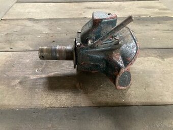 Automatický závěs