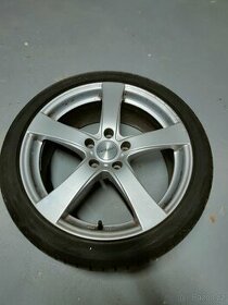 ALU kola Dezent s pneu Dunlop - téměř nová