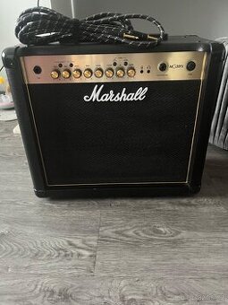 Prodám kytarové kombo Marshall MG30FX + kabel Fender