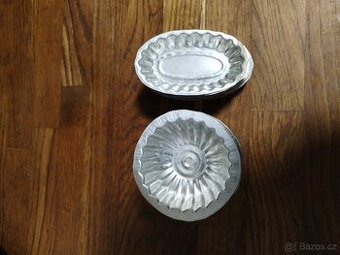 Formičky na cukroví.