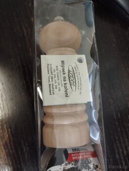 MLÝNEK NA KOŘENÍ LODOS