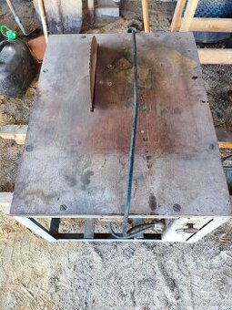 Stará stolni kotoučová pila na 400V