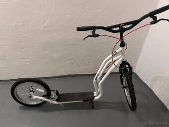 Koloběžka Yedoo Numbers Four