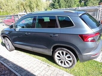 Škoda Karoq 2.0TDI 4x4 DSG výbava Style 1. majitel 52000 km
