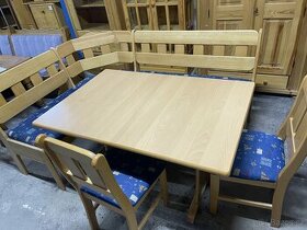 Kuchyňská rohová lavice + stůl + 2 židle