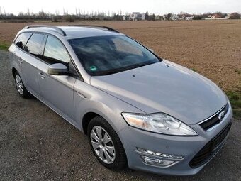 FORD MONDEO 1,6i KOMBI BENZIN 88 KW RV 2011 ZA 64000 KČ
