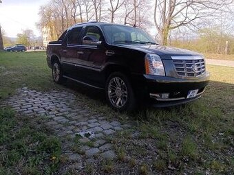 Cadillac Escalede CR doklady najeto 98000km