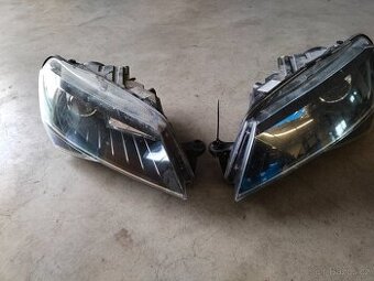 Škoda Superb 3 světlomety xenonové