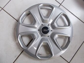 1x poklice 15" originál Ford Fiesta