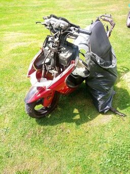 Motorro caesar 125 na díly
