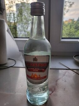 Bílý rum z Trinidadu a Tobago, 375 ml