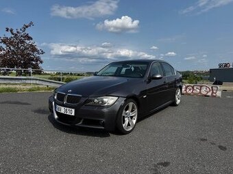BMW 330i X-Drive - 2007