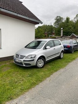 Golf 5 plus 1.9 Tdi 77kw Nová STK