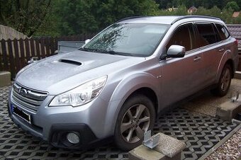 Subaru Outback, po faceliftu r. v. 2014