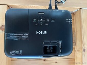 Filmový projektor Epson EH-TW550, perfektní stav - 1