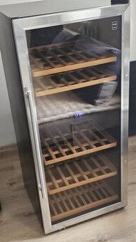 Prodám dvouzónovou vinoteku - 1