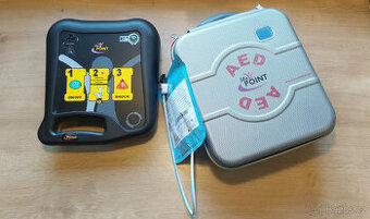 AED defibrilátor + nová baterie + elektroda + záruka,čeština
