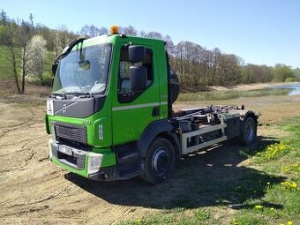 Volvo FL 240 hákový nosič kontejnerů