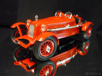 Alfa Romeo 2300 8C Monza Bburago 1/18