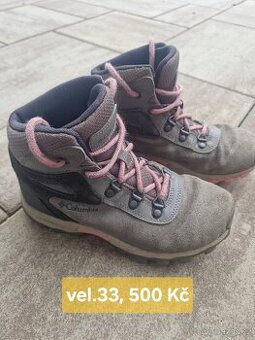 Trekovky vel.33 dívčí