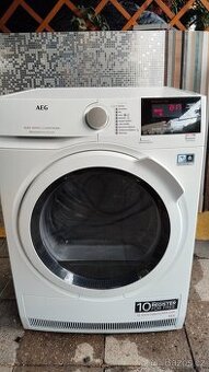 Sušička AEG 3roky,8kg s tepelným čerpadlem