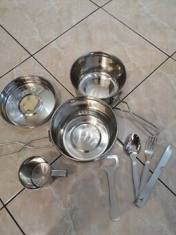 Kempingova kvalitní nerez sada 7dilu ešus atd