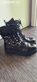 Dámské kotníkové boty kozačky vel.41 s kamínky
