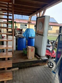 Váha do 1000 kg s velkou ložnou plochou.