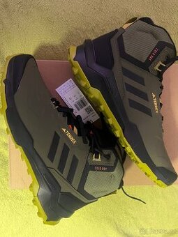 Boty Terrex AX4 membrána UK 10,5 - 29,5 cm nové PC 3.600 Kč