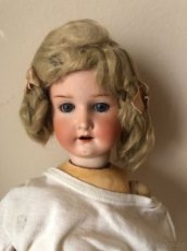 starožitná panenka heubach koppelsdorf 250 3/0