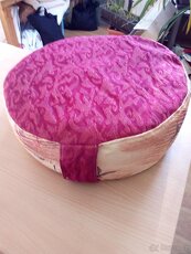 meditační polštář i dětem na sezení