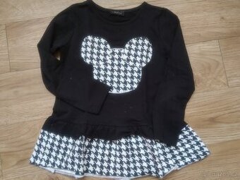 Tričko, kalhoty, saty, mikina, sukynka..holčička, 5 let