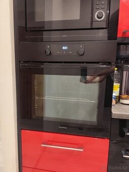 Vestavná trouba Gorenje