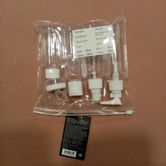 Cestovní sada na kosmetiku